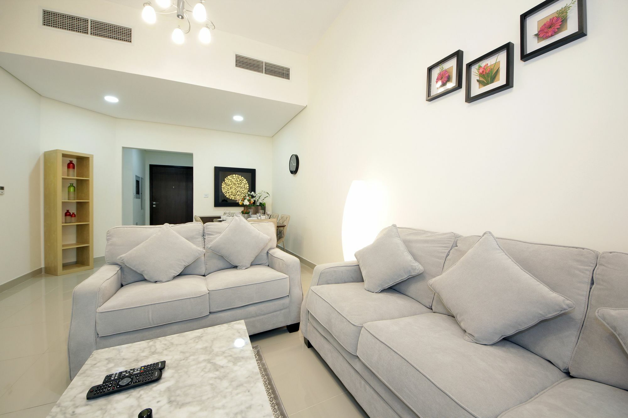 Spacious 2 Bedroom In Al Telal 11, Al Barsha 1 Dubai Exterior photo