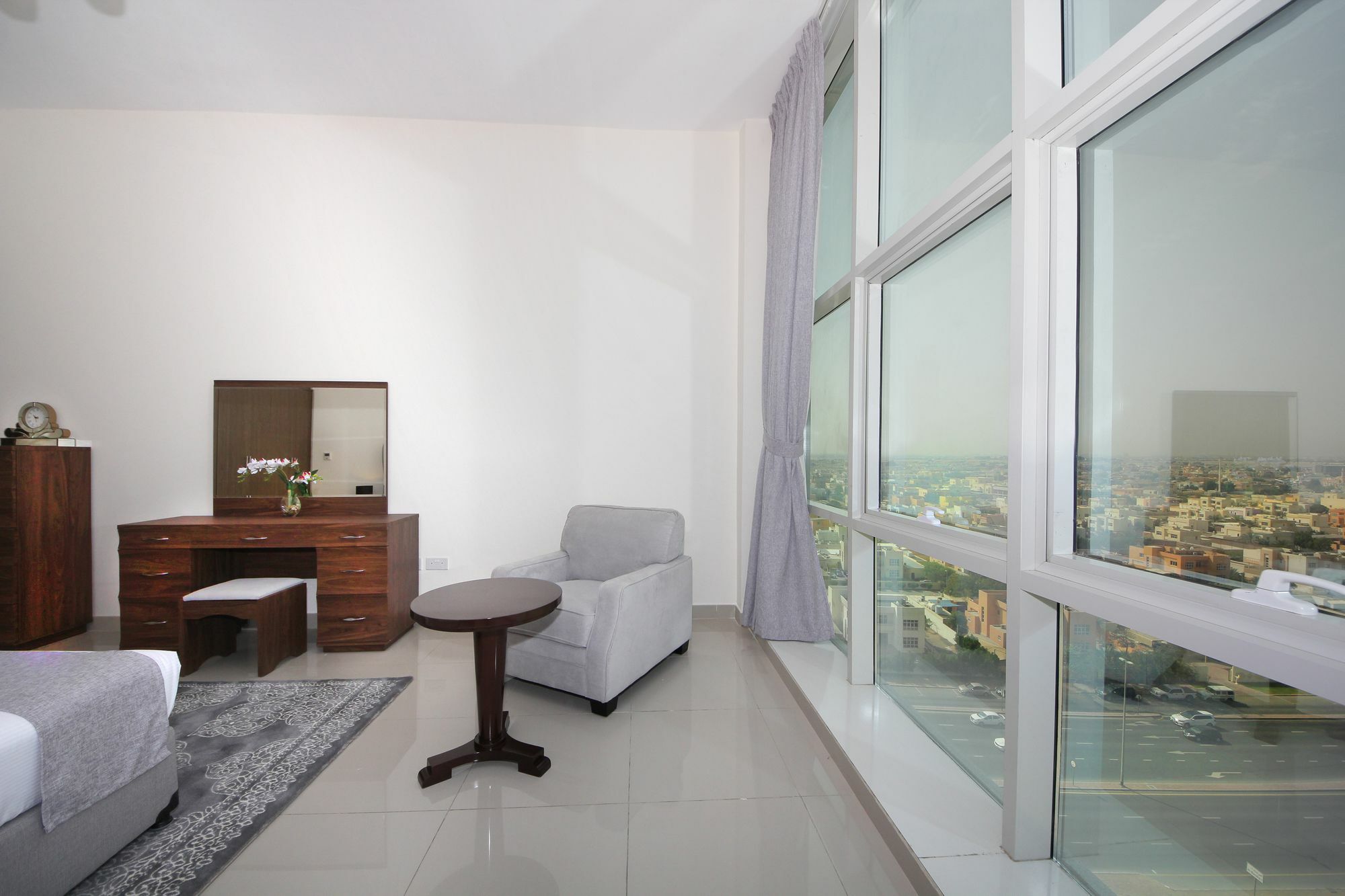 Spacious 2 Bedroom In Al Telal 11, Al Barsha 1 Dubai Exterior photo